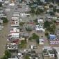 1780_20071101T232201Z_01_MEX61_RTRIDSP_2_MEXICOFLOODS_articleimage