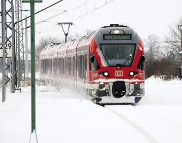 81712